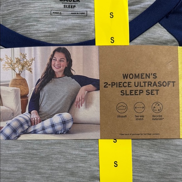 Eddie Bauer Women's Ultrasoft Sleep Set in Gray and Navy - Picture 2 of 3